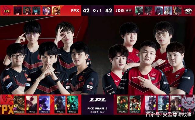 体育英超：曼联主场3-0伯恩茅斯 暂列第四位