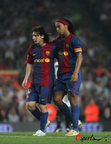 体育欧冠：利物浦1-0阿贾克斯 锁定小组头名